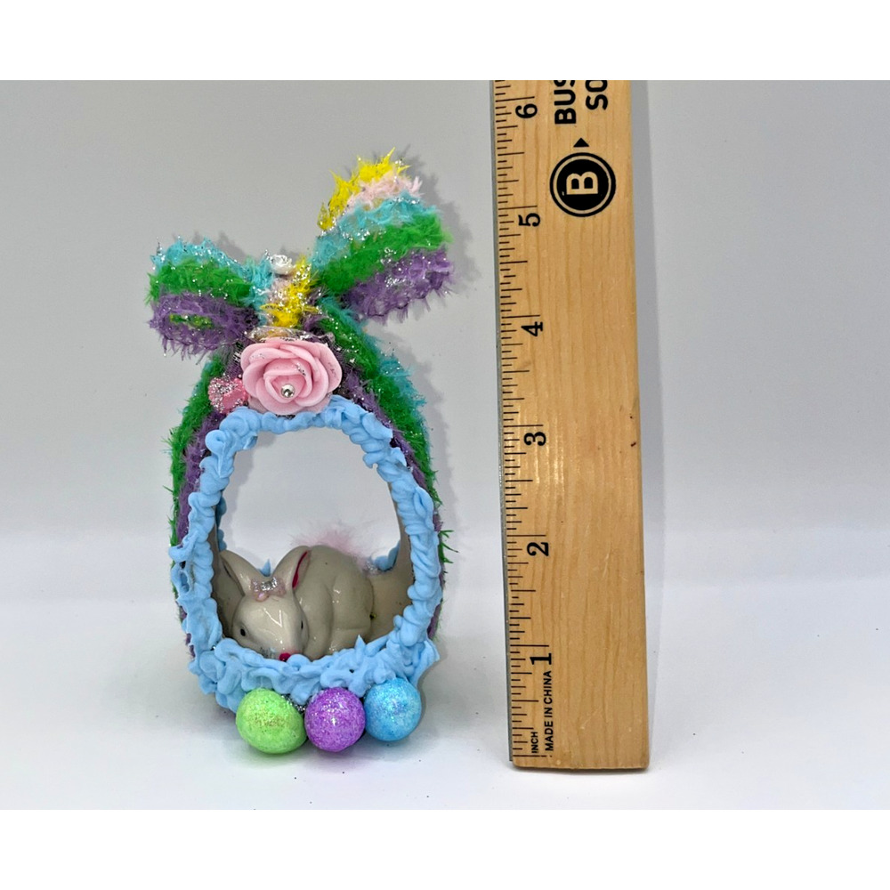 Vintage Ceramic Ornament Bunny Diorama Egg Greenbrier Pastel Eggs Flowers OOAK - Picture 13 of 13